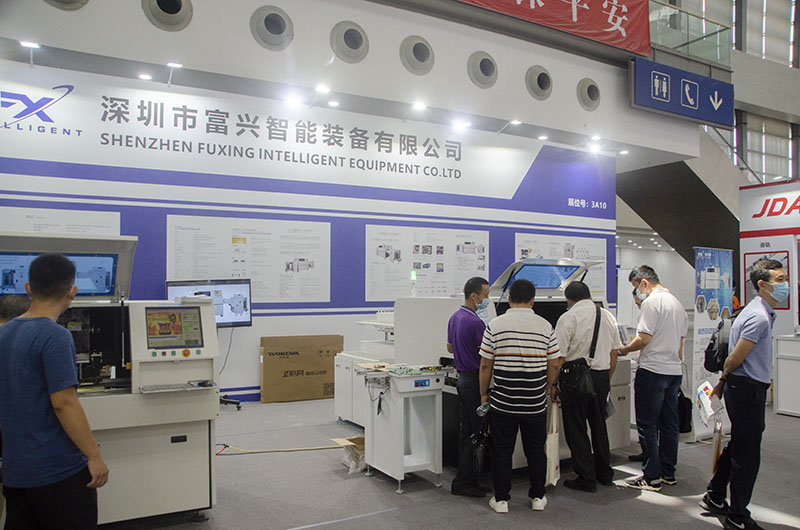 淺淡自動立式插件機的出現(xiàn)讓電子生產企業(yè)改變了什么？